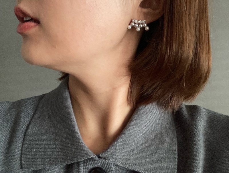 Silver Pearl dress mini【パール/ドット/雪/シルバー/クリスマス/セレモニー/プレゼント】 - 耳環/耳夾/耳骨夾 - 珍珠 銀色