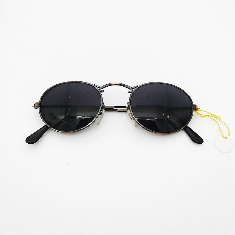 90年代のレトロなサングラス66 - 眼鏡・フレーム - その他の素材 ブラック