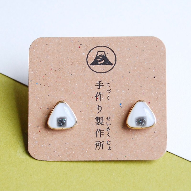 Onigiri ( pierced earrings / clip-on earrings ) - Earrings & Clip-ons - Resin White