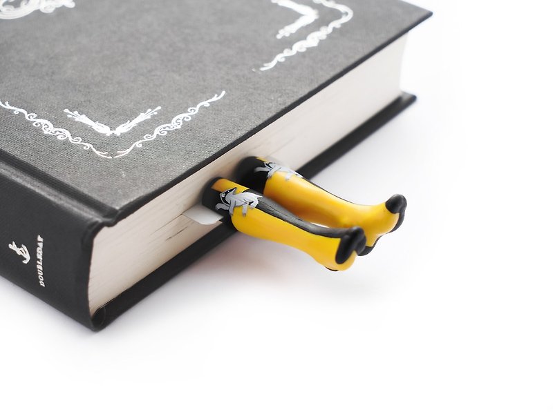 Hufflemark socks bookmark - ที่คั่นหนังสือ - พลาสติก สีเหลือง