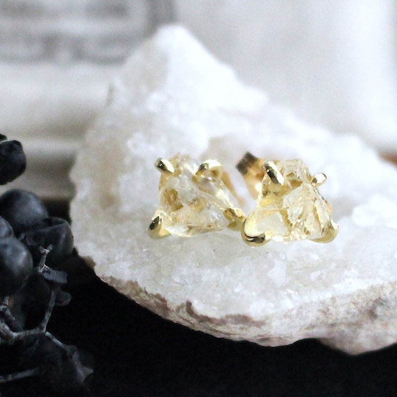 November birthstone business prosperity citrine natural stone stud rough gold earrings - ต่างหู - เครื่องเพชรพลอย สีเหลือง