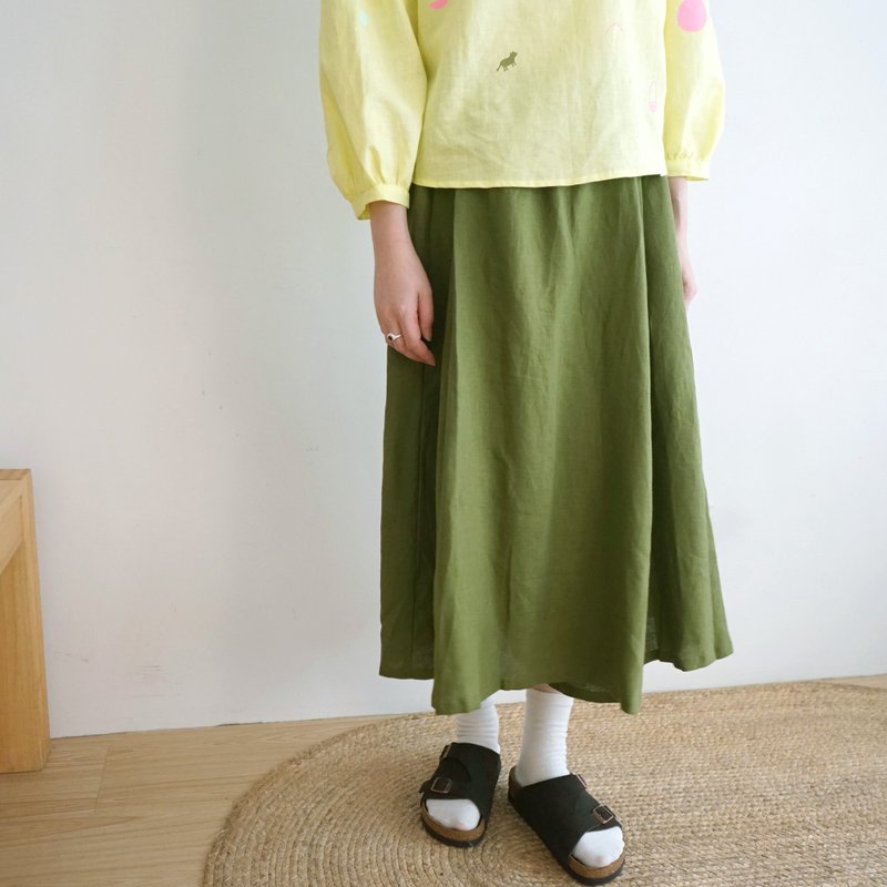 Heart Flower Series super cute army green pleated design linen pocket pleated culottes - กางเกงขาสั้น - ผ้าฝ้าย/ผ้าลินิน สีเขียว