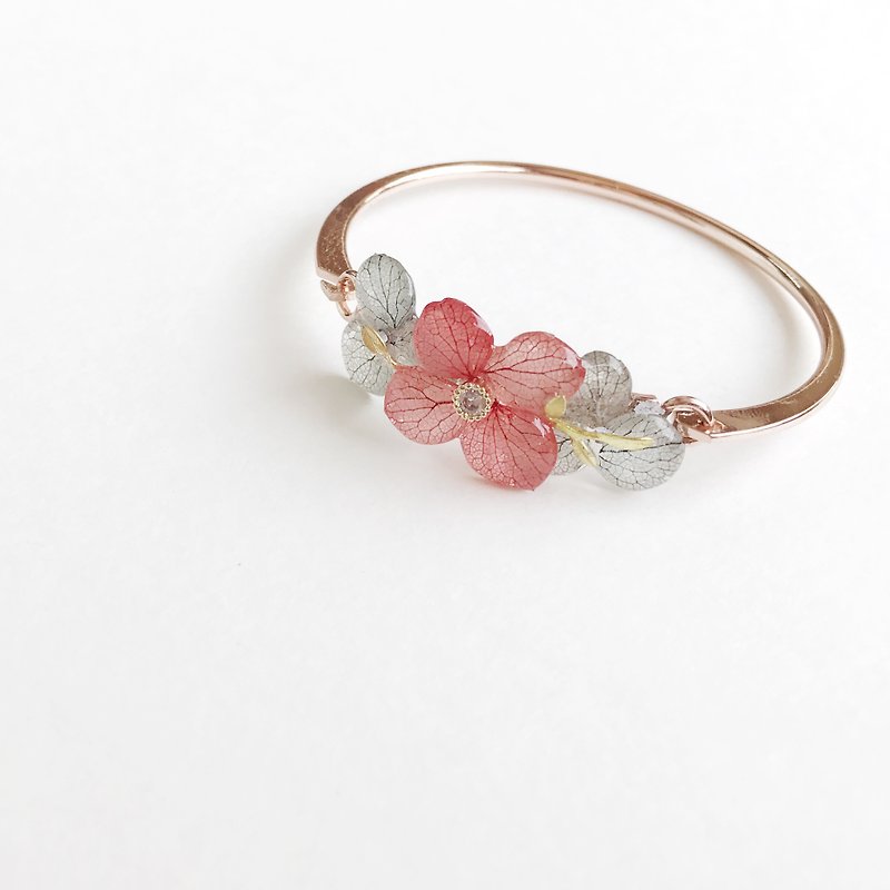 -Order- Real flower jewellery Hydrangea (Red+Black) bracelet  - Bracelets - Plants & Flowers Red
