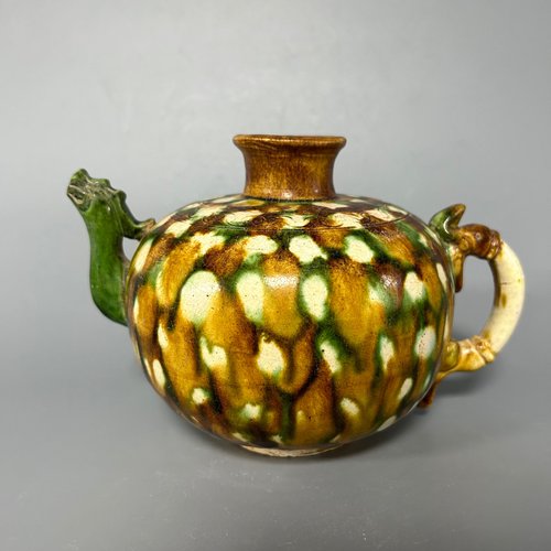 鍋を持った唐三彩の動物の頭 - ショップ コレクター 置物 - Pinkoi