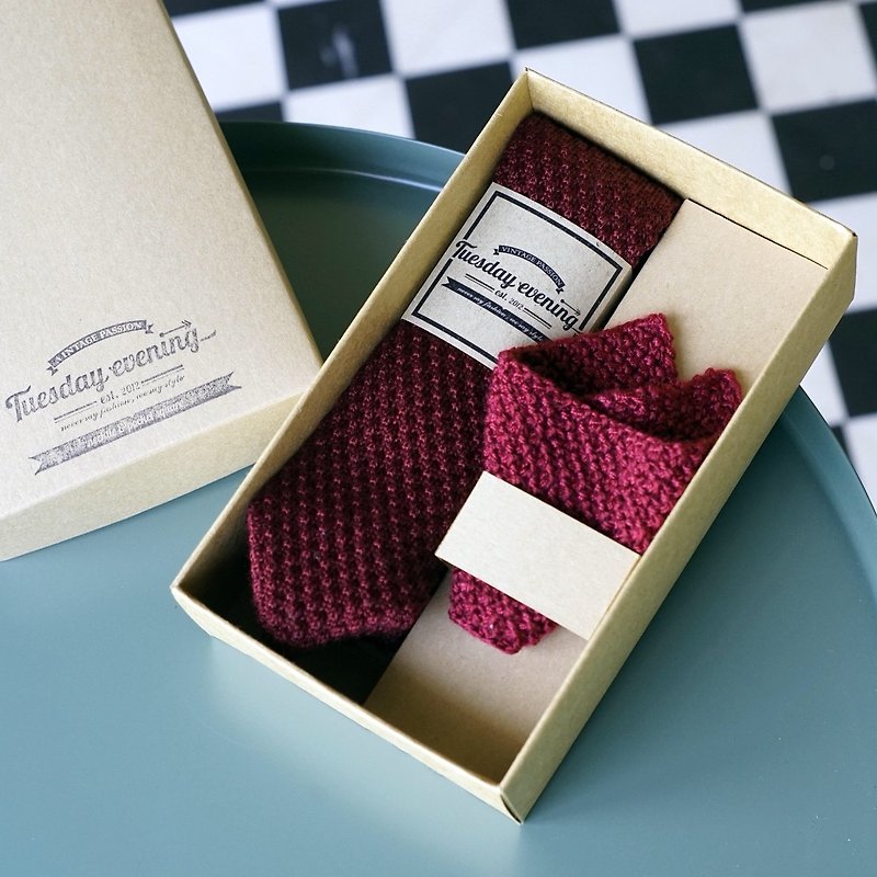 Red Knitted Wool Tie with pocket square set (with Crafted box) - 領帶/領帶夾 - 其他材質 紅色