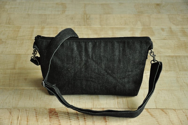 ENDURE/Long version small size/Long version small size shoulder bag - กระเป๋าแมสเซนเจอร์ - ผ้าฝ้าย/ผ้าลินิน สีดำ