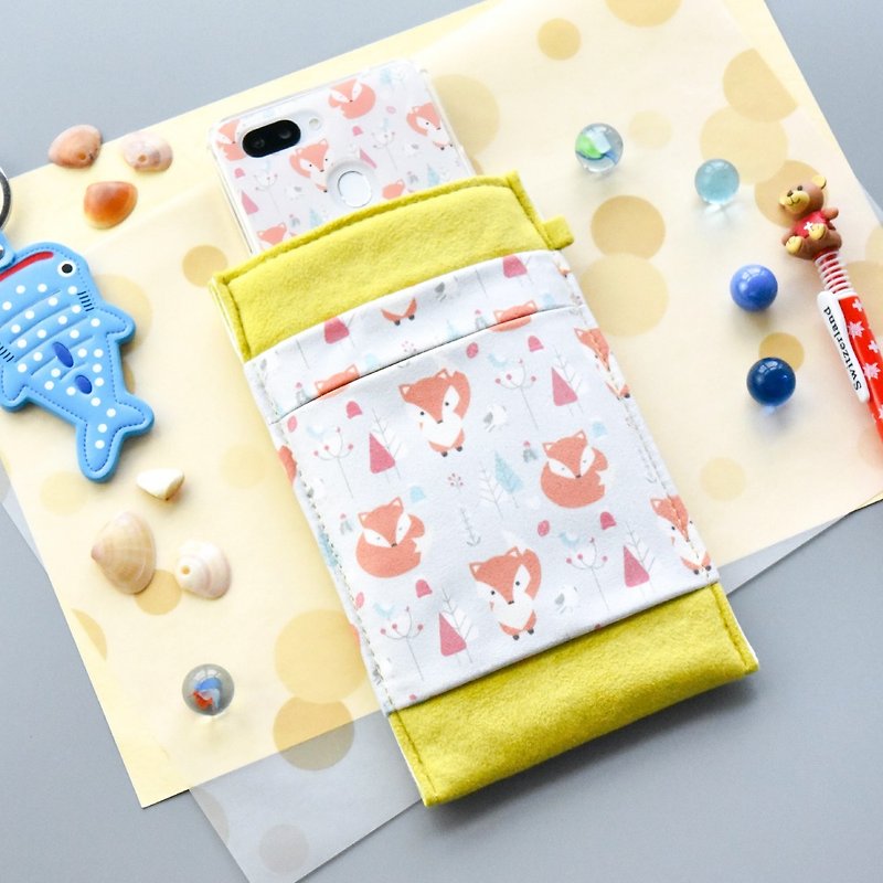 Period limit - friendly animal [fox forest] can wipe the phone case (hand / neck rope must be added) - เคส/ซองมือถือ - ไฟเบอร์อื่นๆ หลากหลายสี