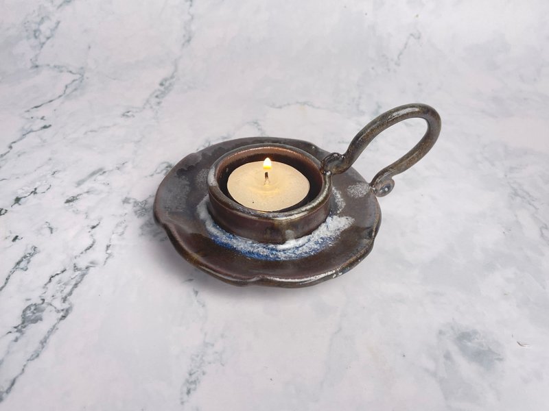 柴焼手持ち燭台 - 醬緇白花 - 二次焼 - キャンドル・燭台 - 陶器 