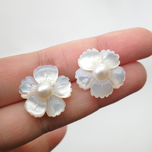 Bridal Secret Jewelry 勿忘我- 925 純銀配淡水珍珠及珍珠貝耳環