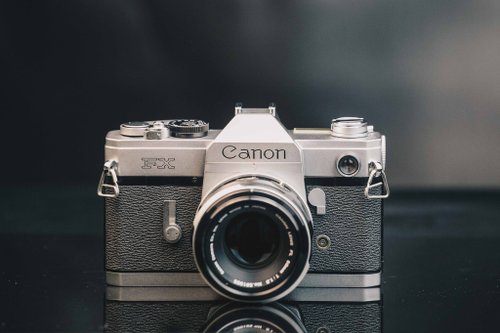 Canon FX + FL 50mm f1.8#135フィルムカメラ - ショップ Rick Canon FX + FL 50mm f1.8#135フィルムカメラ - ショップ Rick