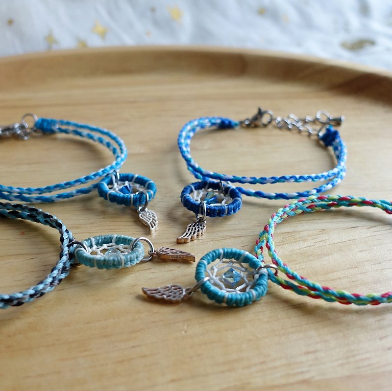 Mini dream catcher bracelet │ Sky blue │ Waterproof material - สร้อยข้อมือ - วัสดุกันนำ้ สีน้ำเงิน