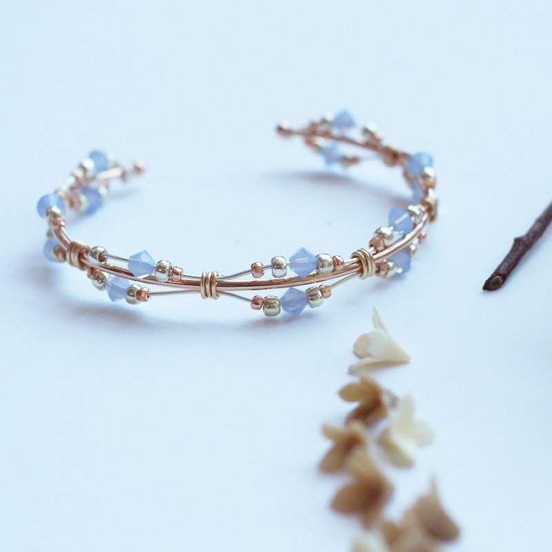 Pamycarie Silver-plated Beads Bangle - Bracelets - Glass Blue