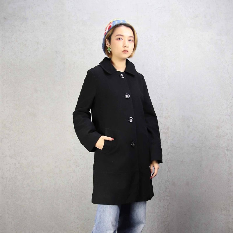 Tsubasa.Y Ancient House A12 Ancient embossed coat, wool long coat - Women's Casual & Functional Jackets - Polyester Black
