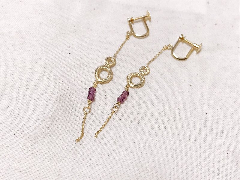 musubi × garnet earrings / knot × garnet earring - ต่างหู - โลหะ สีทอง