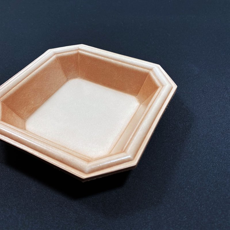 Simple Vegetable Tanned Octagonal Storage Tray - Square - กล่องเก็บของ - หนังแท้ สีกากี