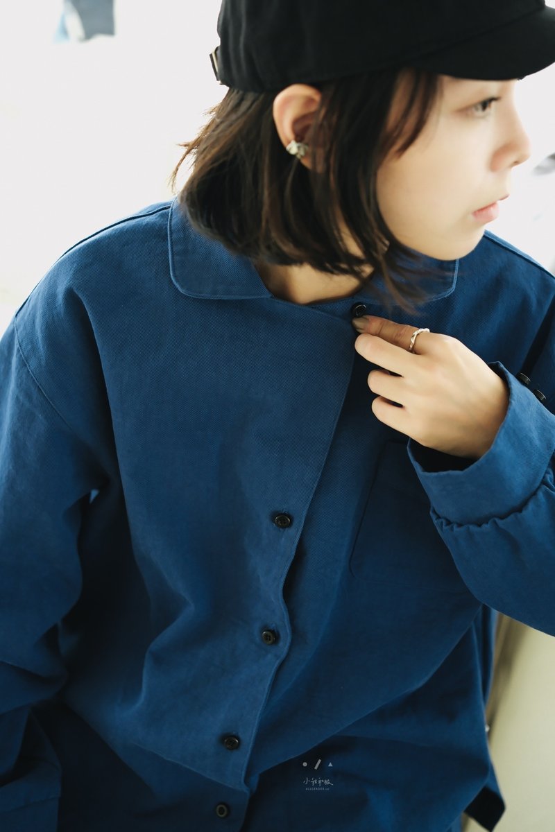 Pompidou Artist Bias Button Cotton West Outer - 2 Colors - Art Blue - เสื้อสูท/เสื้อคลุมยาว - ผ้าฝ้าย/ผ้าลินิน สีน้ำเงิน