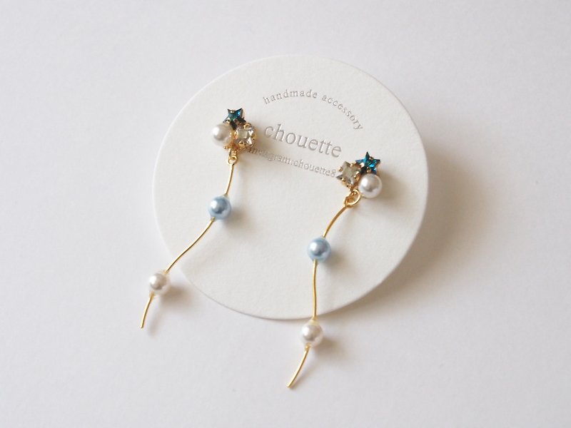 【14 kgf】 star pearl pierce blue - Earrings & Clip-ons - Glass Blue