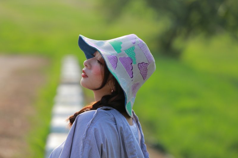 手工雙面漁夫帽/寬帽簷/大帽簷/遮陽帽/麻灰/雲朵 - 帽子 - 棉．麻 灰色