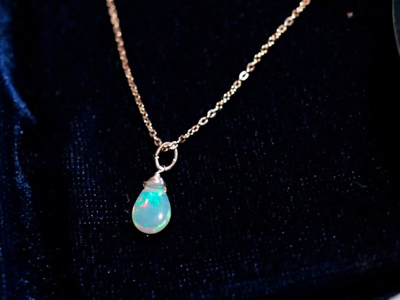 14kgf necklace lucio type: B Ethiopian opal - Necklaces - Semi-Precious Stones Transparent