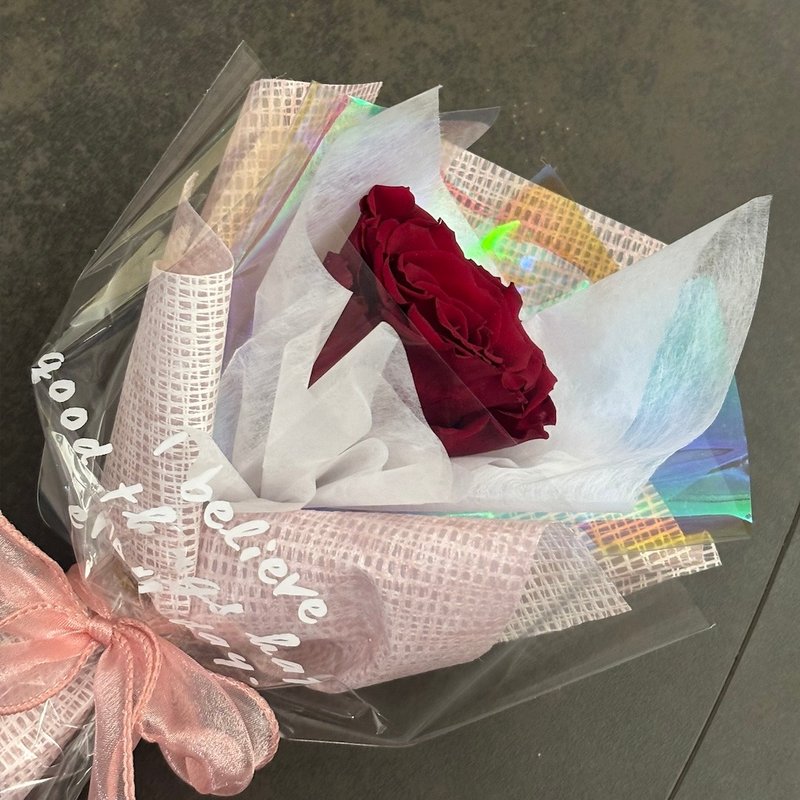 酒紅單支玫瑰花束 永生玫瑰 玫瑰花束 - 乾燥花/永生花 - 植物．花 紅色