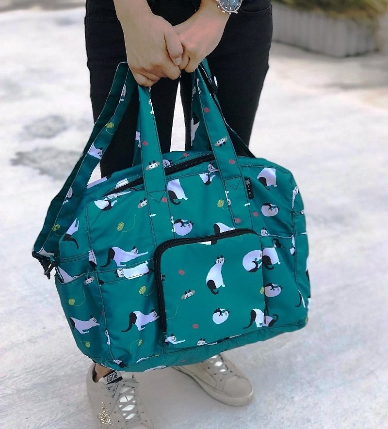 新品上市/ H.A.N.D 簡約防潑水原創 設計 圖案 輕旅可折疊 大容量 手提包 旅行包–綠色懶懶貓 - 媽媽包 - 其他材質 綠色