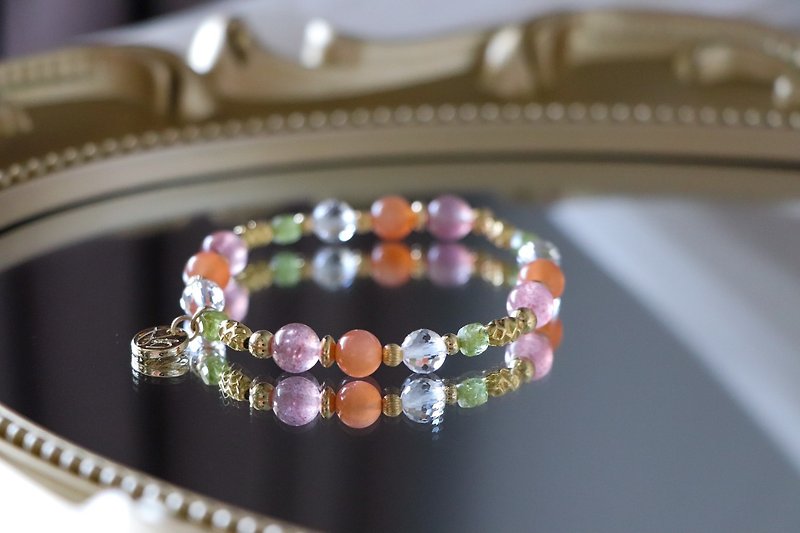 Good Friendship Bracelet Original Design / Wildberry Midsummer-Orange Moonlight-Strawberry Crystal- Stone - Bracelets - Crystal Multicolor