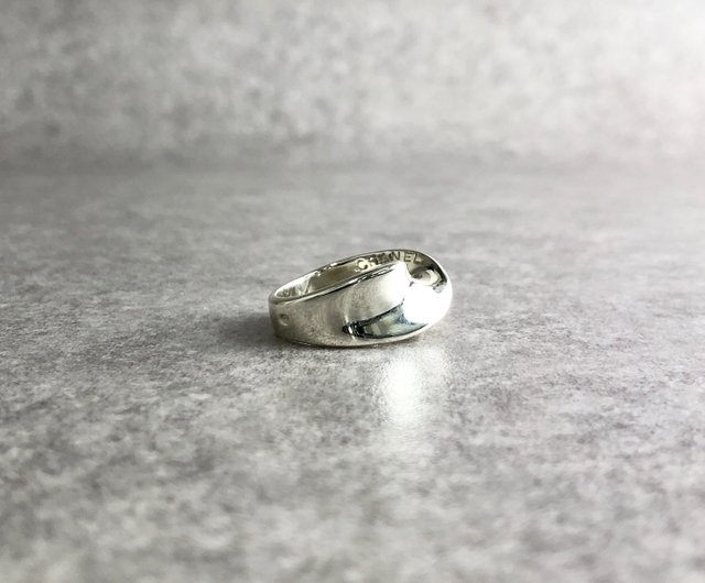 日本直送 名牌中古包 】CHANEL シャネル リング シルバー ツイスト