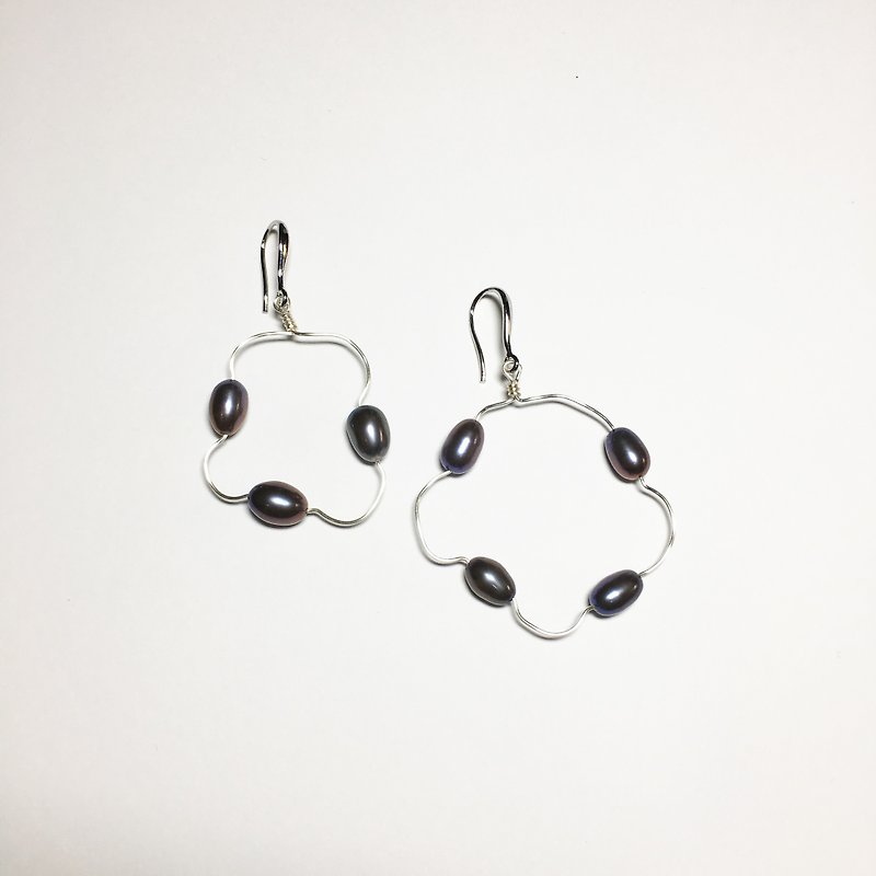 Floating Pearl Earrings - Black Pearl - Earrings & Clip-ons - Pearl Silver