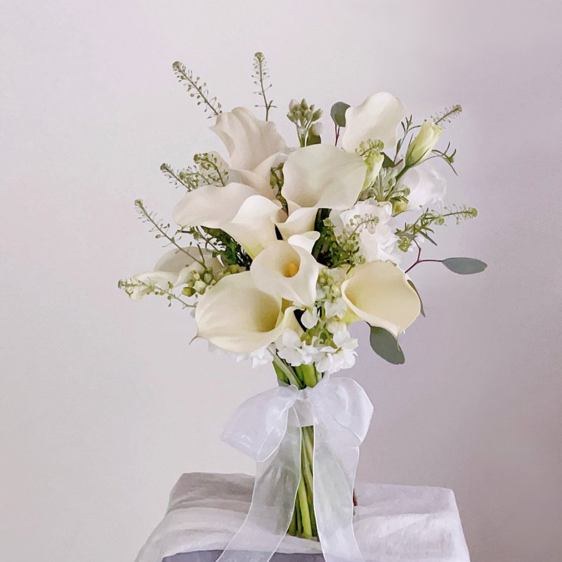 [Flowers] White and green calla lilies Korean style flower bouquet - Other - Plants & Flowers White