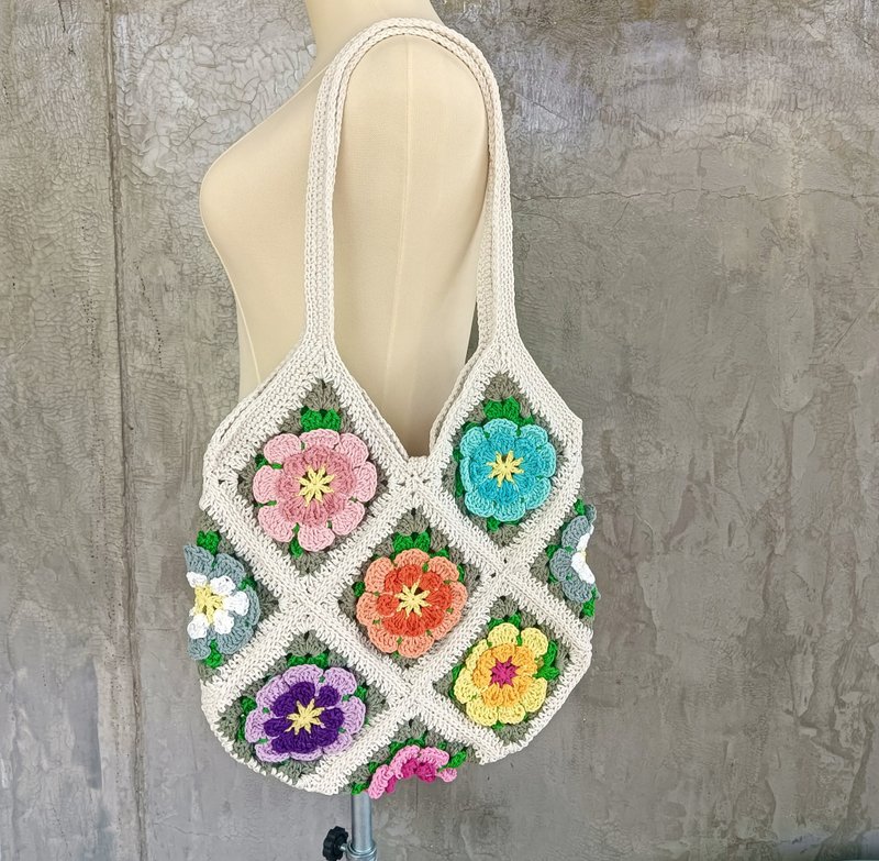 Granny Square colorful flower lover Bag - 手提包/手提袋 - 棉．麻 