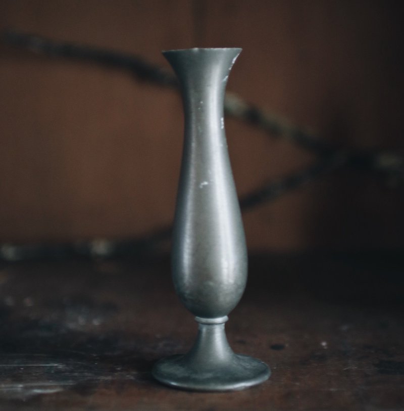 明治時代進口高腳錫花瓶 - 花瓶/陶器 - 其他金屬 銀色