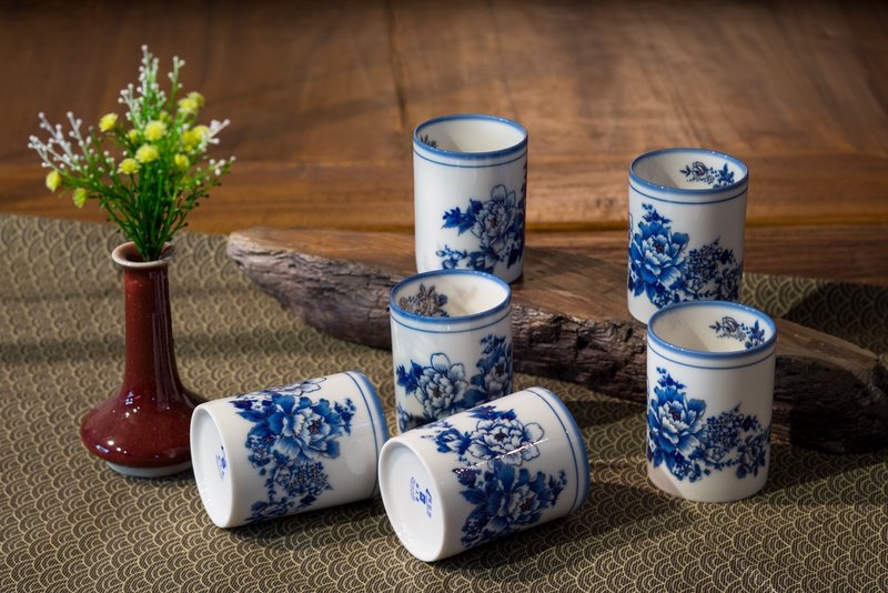 牡青花六入水杯/鈷藍/手繪/台灣味/青花瓷/類青花/年節送禮 - 其他杯子 - 瓷 藍色