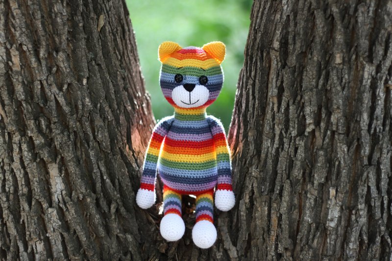 Crochet cat Rainbow, Crochet cat, Stuffed toy, knitted cat, Big soft cat - ของเล่นเด็ก - ผ้าฝ้าย/ผ้าลินิน หลากหลายสี