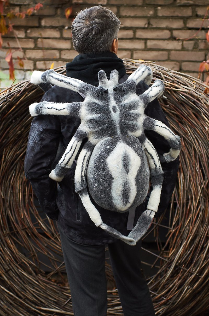 Spider Backpack, unusual bag made to order - Backpacks - Wool Black