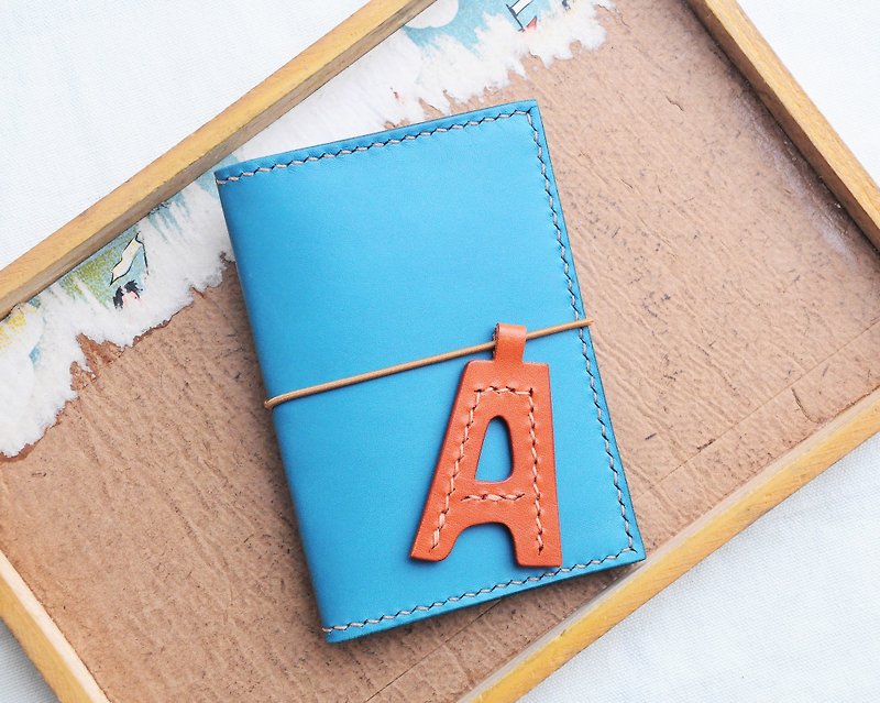 Initial x double card slot pen passport holder good sewing leather material bag free engraving passport holder DIY - Leather Goods - Genuine Leather Green