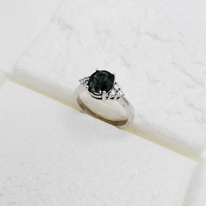 Natural Green Sapphire Ring , 925 Sterling Silver - General Rings - Semi-Precious Stones Transparent