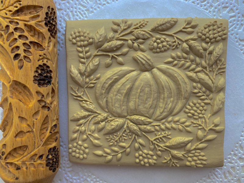 Embossed Rolling Pin, Engraved Rolling Pin, With Pumpkin - 甜點/烘焙/料理 - 木頭 咖啡色
