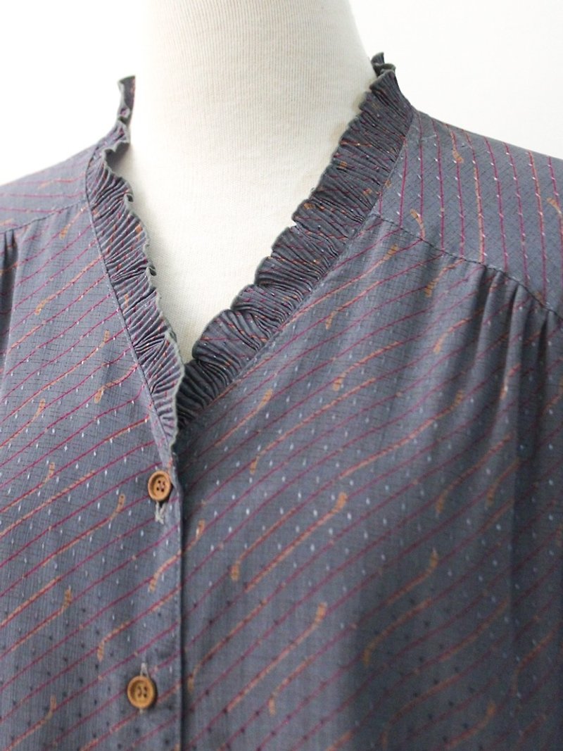Retro Japanese Lime Purple Stand Collar Loose Vintage Shirt Japanese Vintage Blouse - เสื้อเชิ้ตผู้หญิง - เส้นใยสังเคราะห์ สีเทา