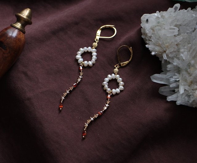Memorias Pearls & Coins Earrings