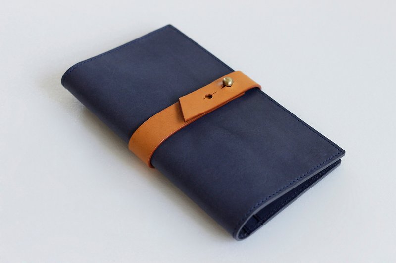 Italian deep blue vegetable leather buckle with passport holder - Passport Holders & Cases - Genuine Leather Blue