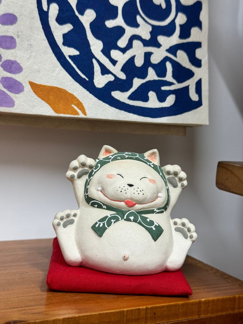 Water pottery ceramics | Thief Cat - Items for Display - Pottery 