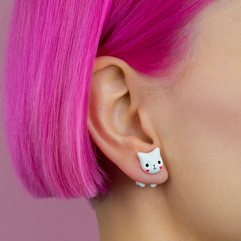 White Valentines Cat - Polymer Clay Earrings, Handmade&Handpaited Catlover Gift - 耳環/耳夾 - 黏土 白色