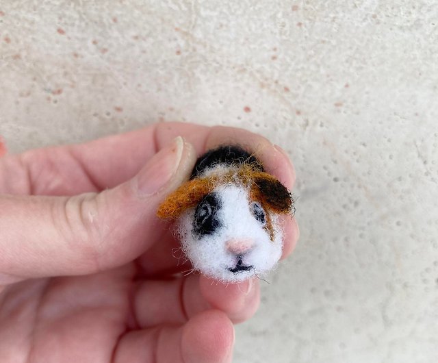 Guinea Pig Wool Felt Kit (with video instruction) - Shop woolwoolfelt  Knitting, Embroidery, Felted Wool & Sewing - Pinkoi