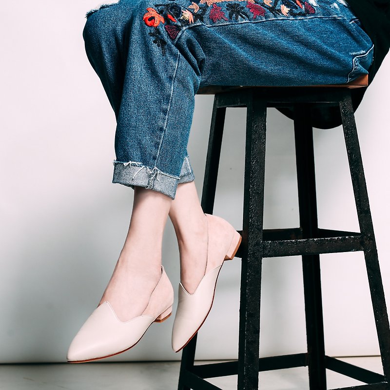 Thin pedicure! Elegant velveteen two-tone flat shoes nude × pink full leather - รองเท้าลำลองผู้หญิง - หนังแท้ สึชมพู
