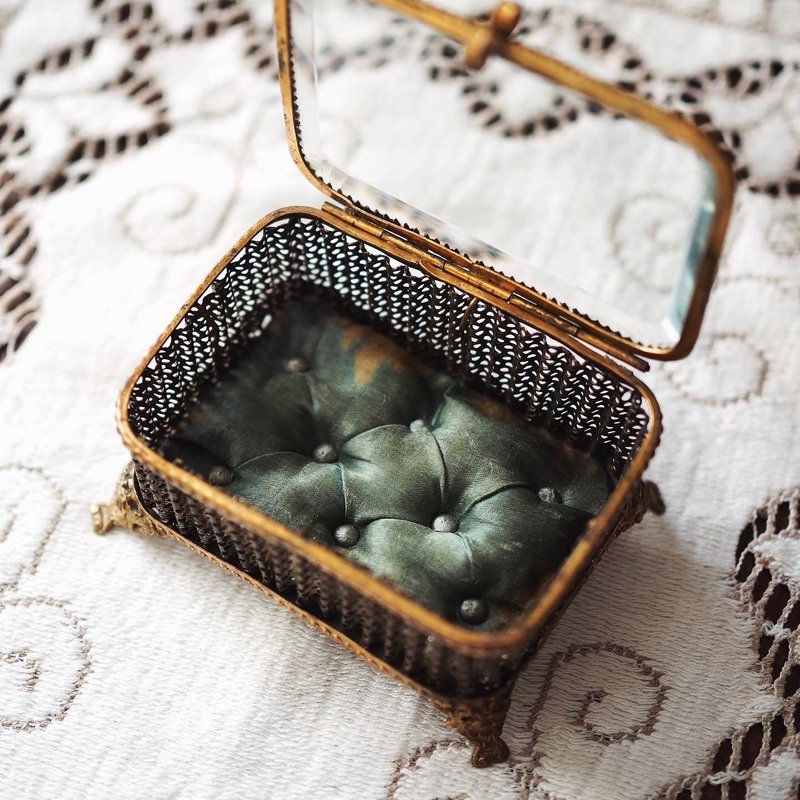 19th Century French Antique Bronze Jewelry Box/Jewelry Box - อื่นๆ - ทองแดงทองเหลือง สีทอง