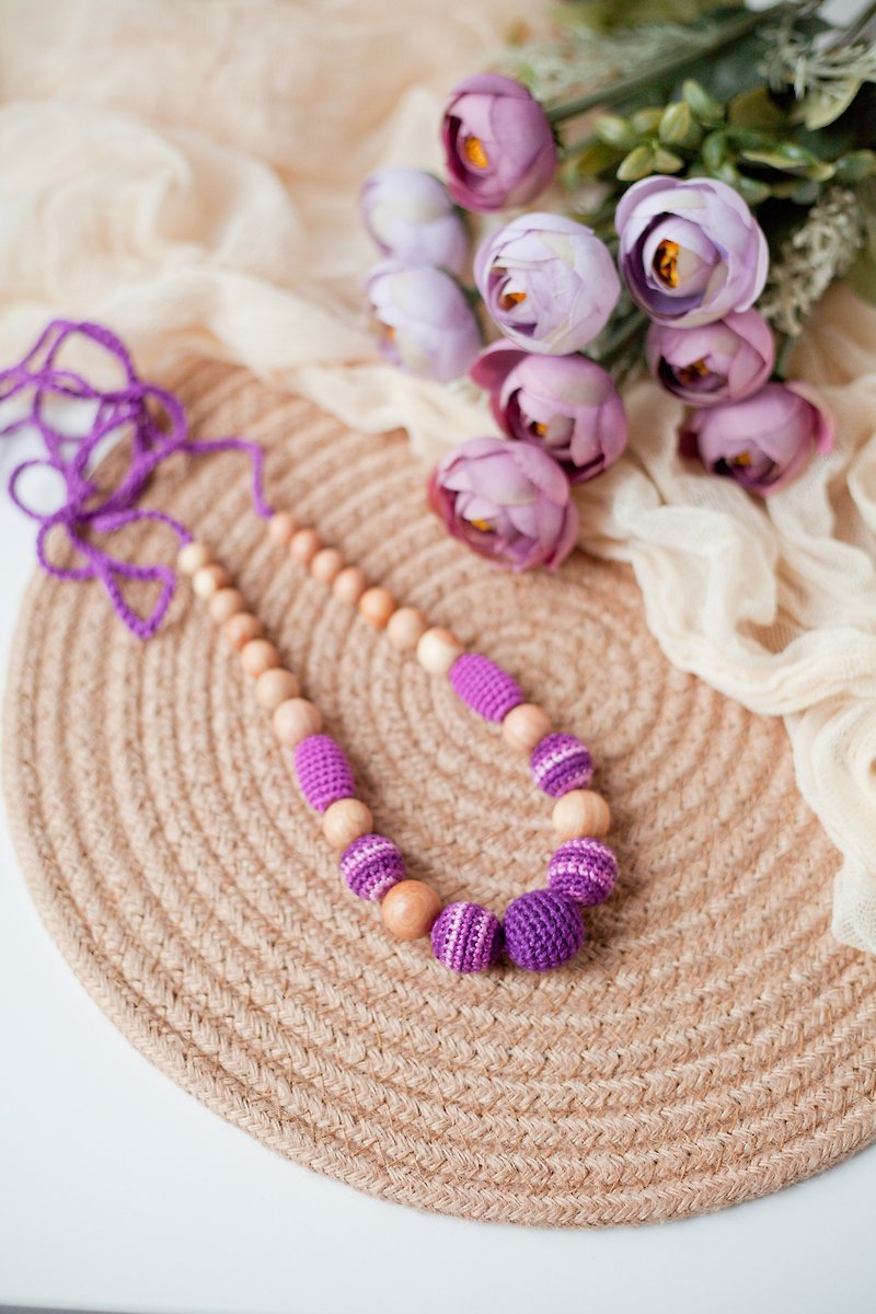 Purple Stripped Wooden Crochet Necklace - Modern Jewelry for Breastfeeding Mom - สร้อยคอ - ไม้ สีม่วง