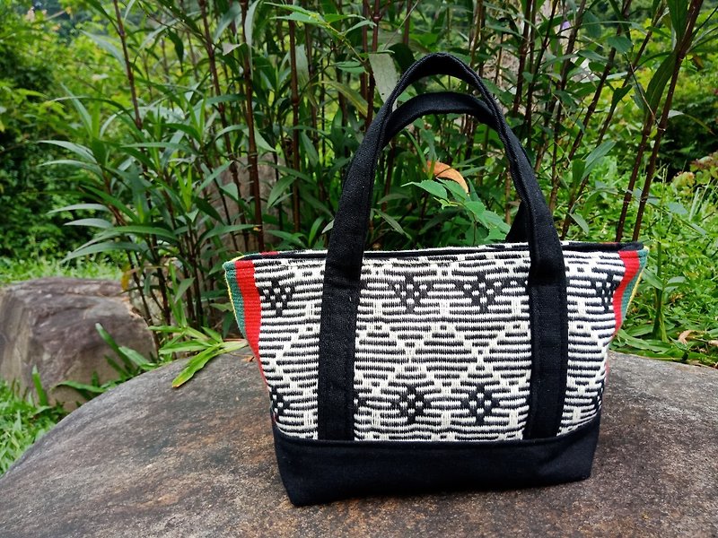 Black and white striped handbag - Handbags & Totes - Cotton & Hemp Black