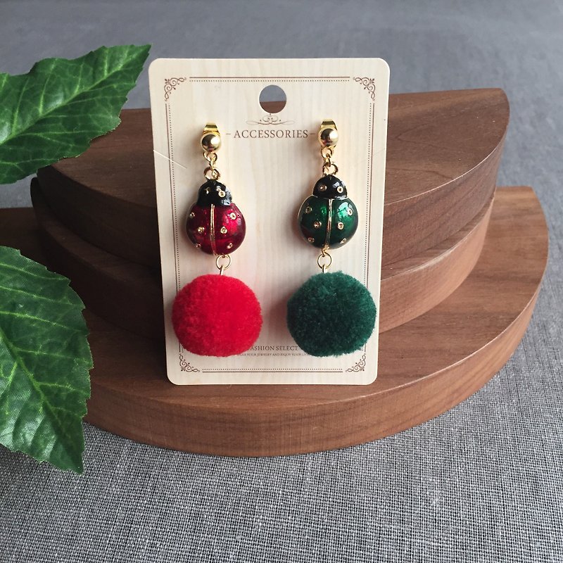 Christmas gift﹣Green red Chafer ladybug cute fur ball dangle long drop earrings - Earrings & Clip-ons - Wool Multicolor