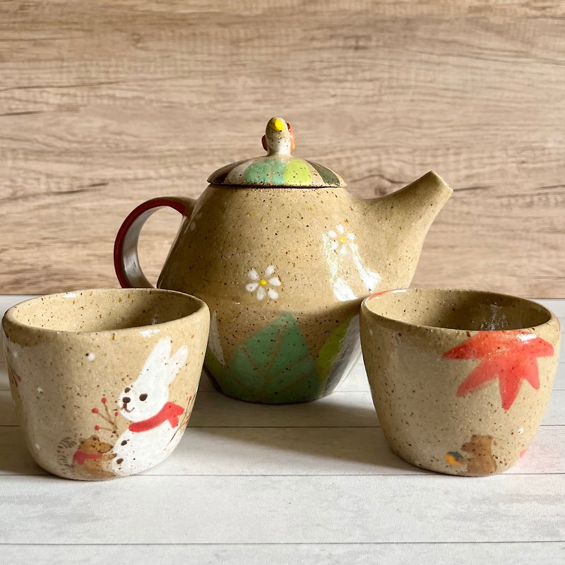 A Lu Happy Forest. Little Bird and his friends tea pot set - Teapots & Teacups - Pottery Multicolor
