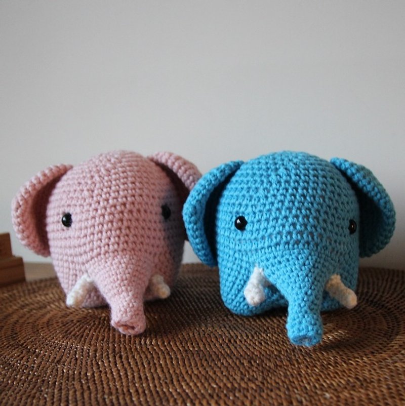 あみぐるみかぎ針編みの人形：エレファント+アイボリー、ピンクの象と粉末青ゾウのカップル - 人形・フィギュア - ポリエステル ピンク